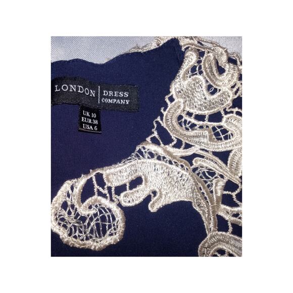 Modcloth London Dress Company Amber Lace Navy / Cream Body Con Dress Size 6 - Picture 11 of 11